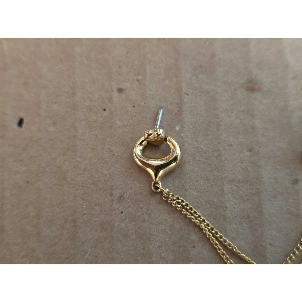 Gold Tone Double Heart Dangler Chain Vintage Accessory lapel vest hat pin E31